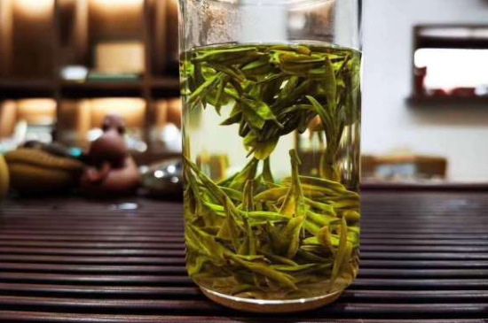 龍井茶好壞的鑒別圖片，如何區別龍井茶的好壞？