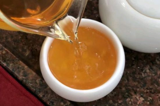 女人晚上喝紅茶好嗎，女人紅茶啥時候喝最好？