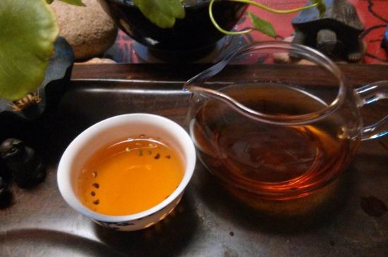 正山小種對胃好嗎，正山小種養(yǎng)胃還是傷胃