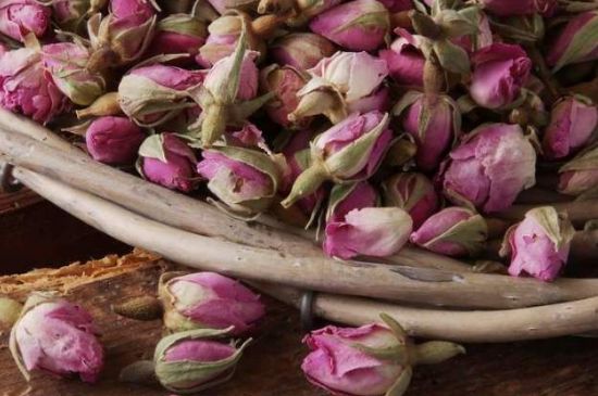 玫瑰花茶是應該煮還是蒸，玫瑰花茶是不是煮一下效果更好？
