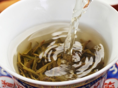 安吉白茶的功效與作用，簡單概括安吉白茶功效