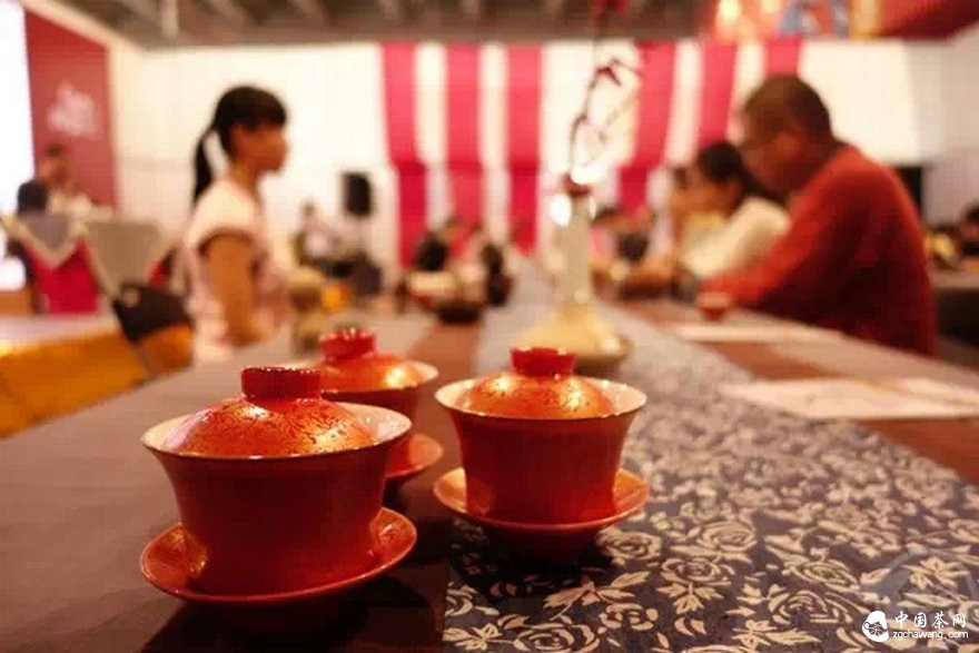 趨勢：茶館越來越像茶葉店  傻傻分不清是賣茶水還是賣茶葉？  